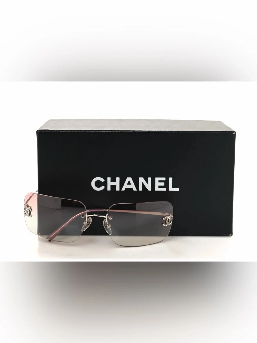 CHANEL 4017-D SWAROVSKI CC LOGO PINK SUNGLASSES / Vintage Early 2000